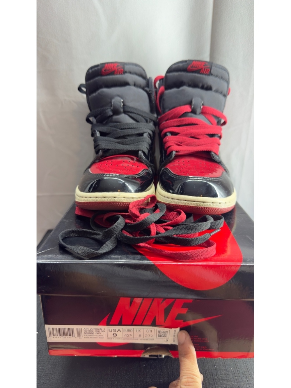 Air Jordan 1 Retro High OG 'Patent Bred', 555088-063